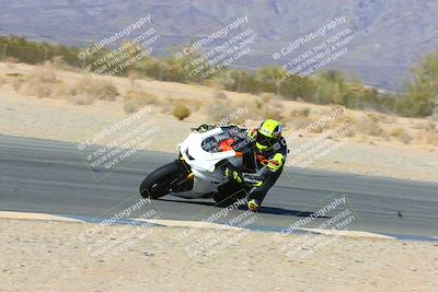 media/Jan-08-2022-SoCal Trackdays (Sat) [[1ec2777125]]/Turn 6 Inside (1pm)/